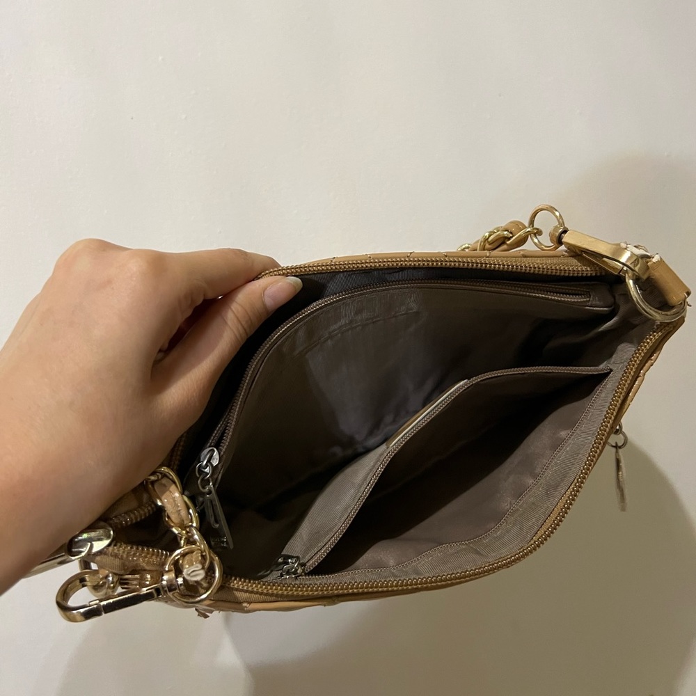 Guess Ribbon Beautiful Crossbody - Picture 2 of 2